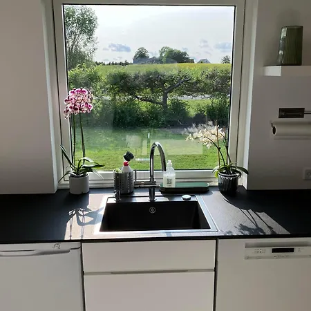 Newly Renovated House In Beautiful Hyllingeriis! * Skuldelev