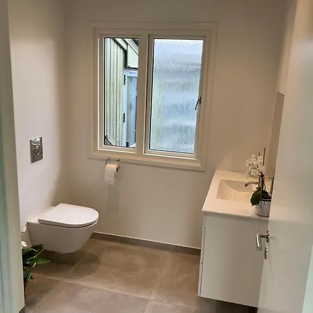 Newly Renovated House In Beautiful Hyllingeriis! *